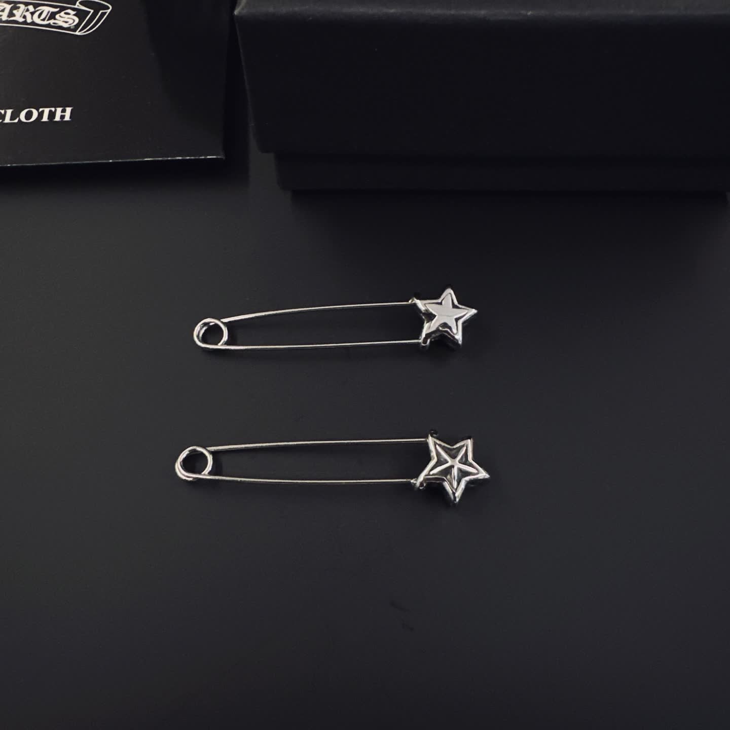 Chrome Hearts Silver Star Safety Pins